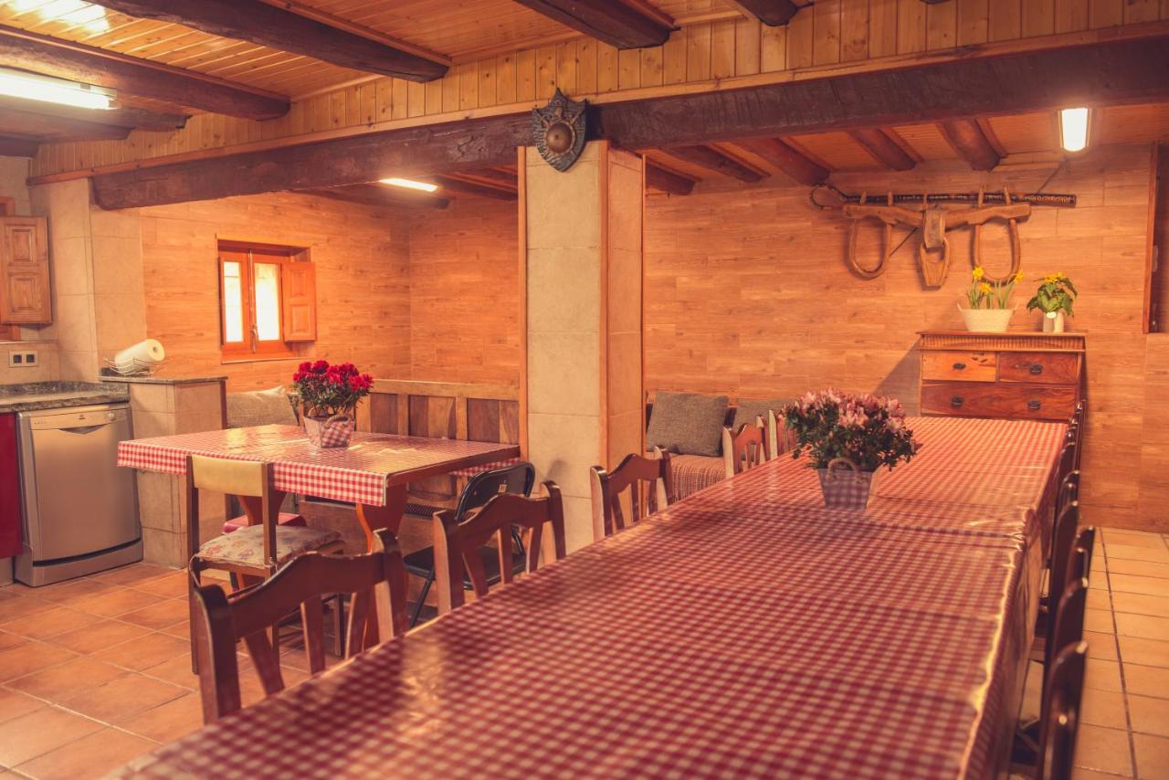 Complex Rural Can Caubet Берга Екстериор снимка