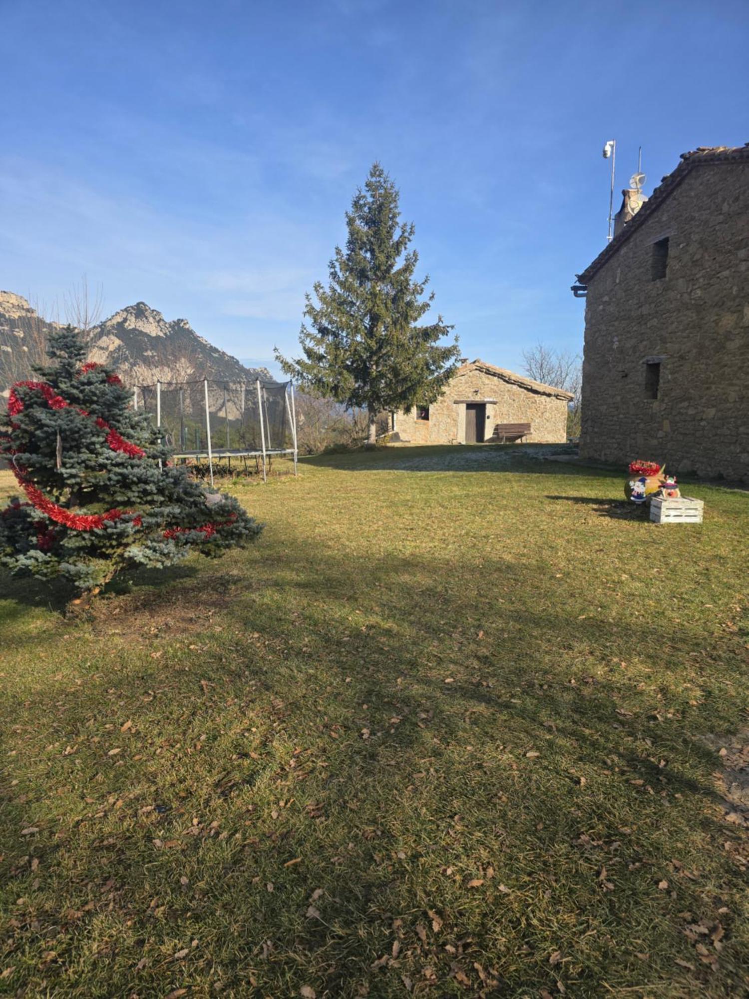 Complex Rural Can Caubet Берга Екстериор снимка
